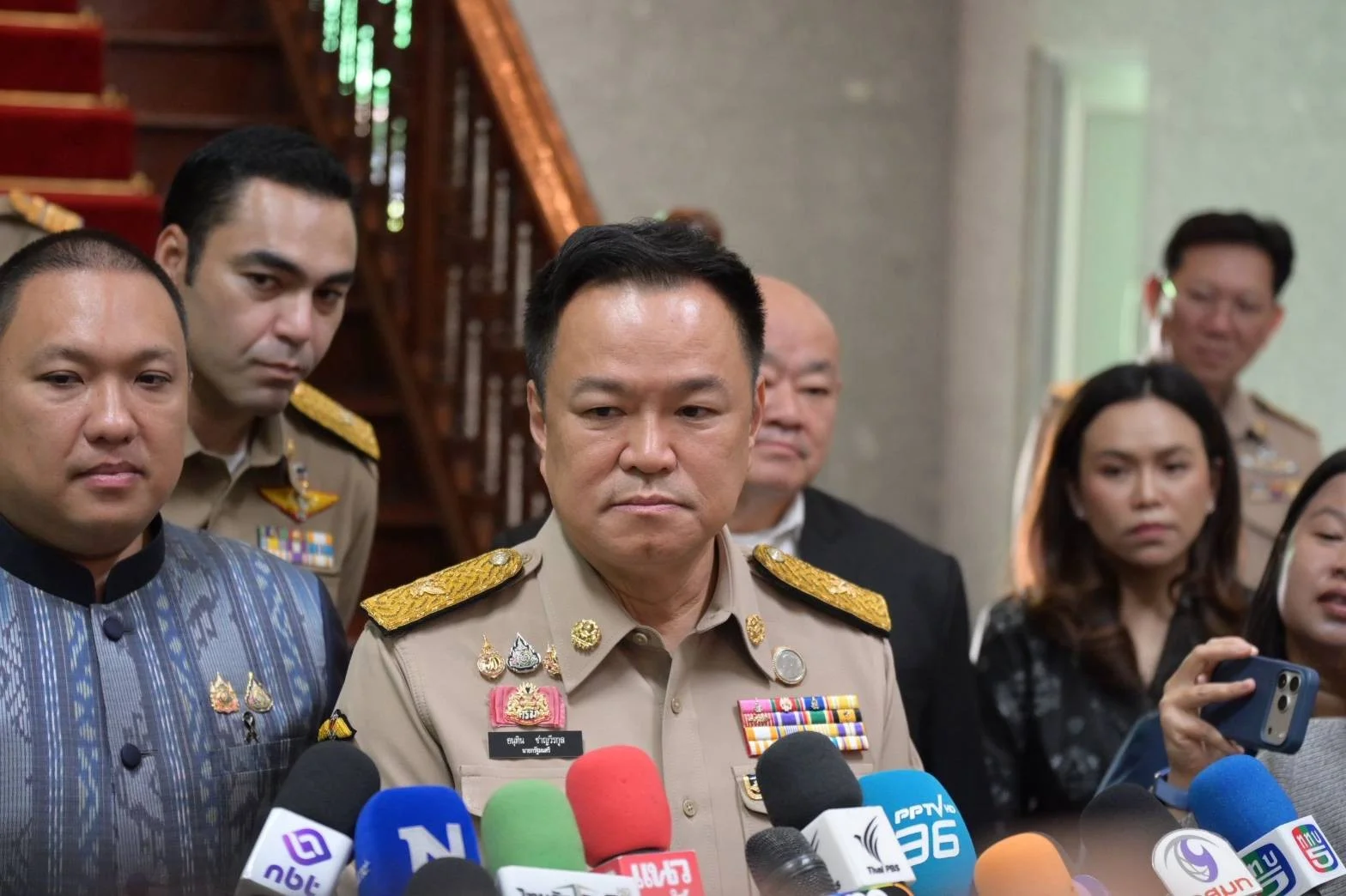 ลุ้นต่อ 60:40 ไตรมาสหน้า นายกฯ ไม่ปิดทาง “ไทยช่วยไทยพลัส”