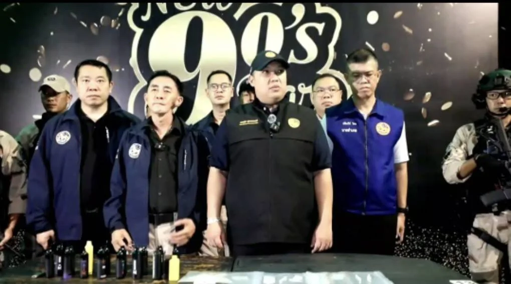 มท.2 นำชุดปฏิบัติการพิเศษปกครอง บุกจับผับเถื่อนฉะเชิงเทรา ผงะเจอเด็ก-ยาเสพติดเกลื่อน