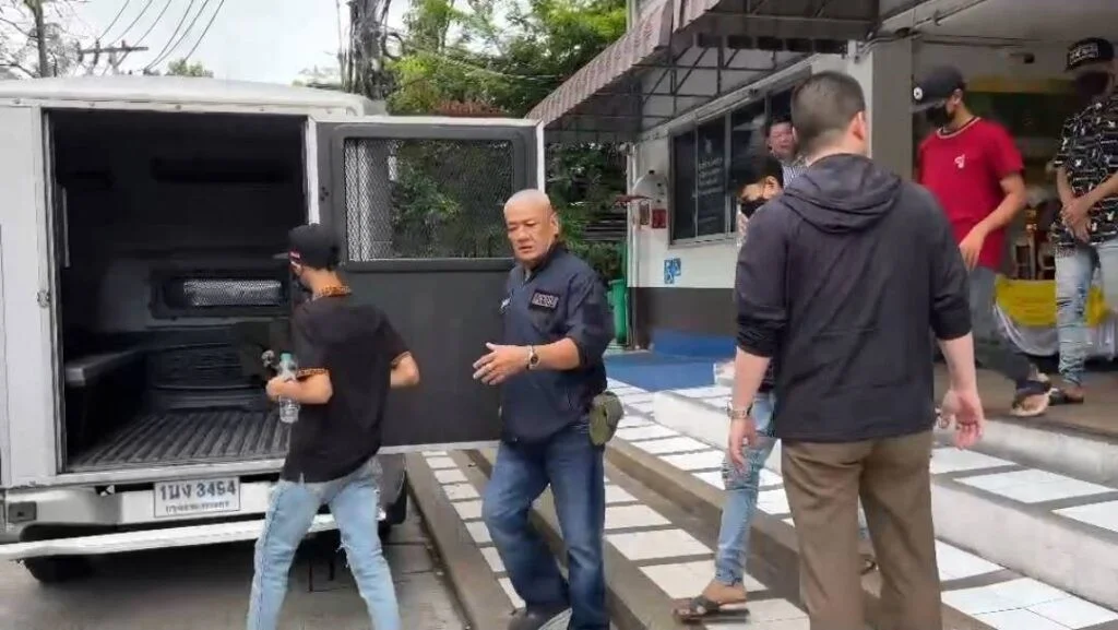 ฝากขัง 7 เยาวชน ปล้นนักท่องเที่ยวญี่ปุ่นย่านมักกะสัน