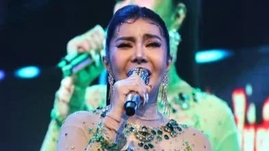 ปริศนาอดีตนางเอก 90 กับศึกเจ้าสัวหมื่นล้าน
