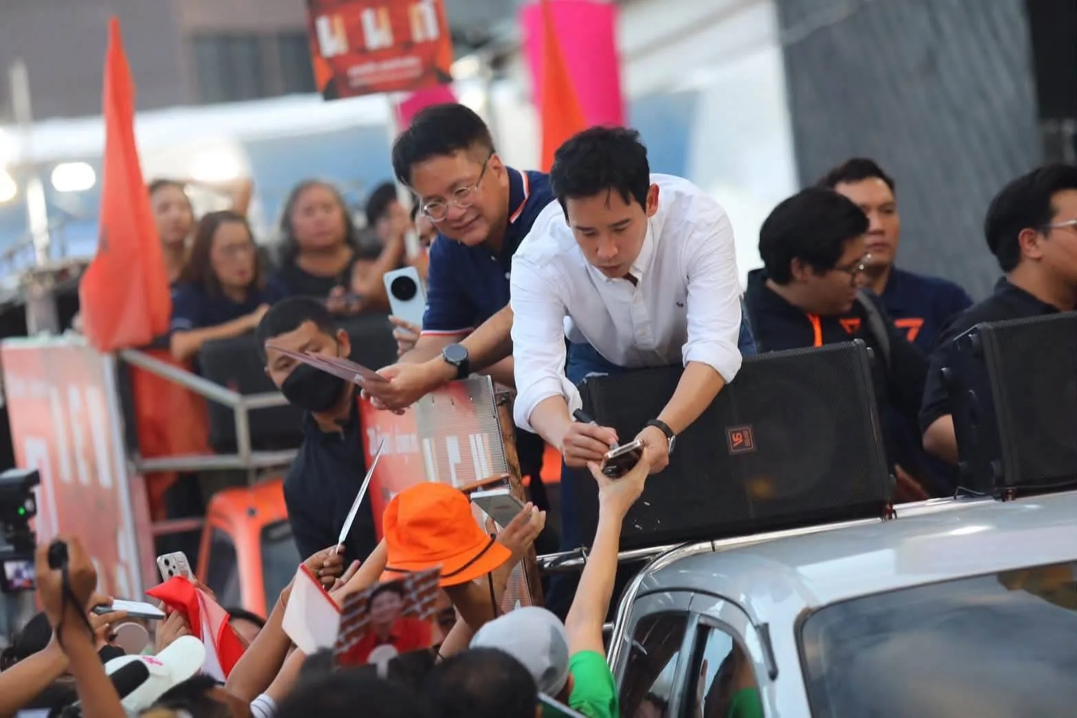 ‘พิธา’ ปลุกคนนนท์ใช้สิทธิ์ ส่ง 'เดชรัต' นั่งนายก
