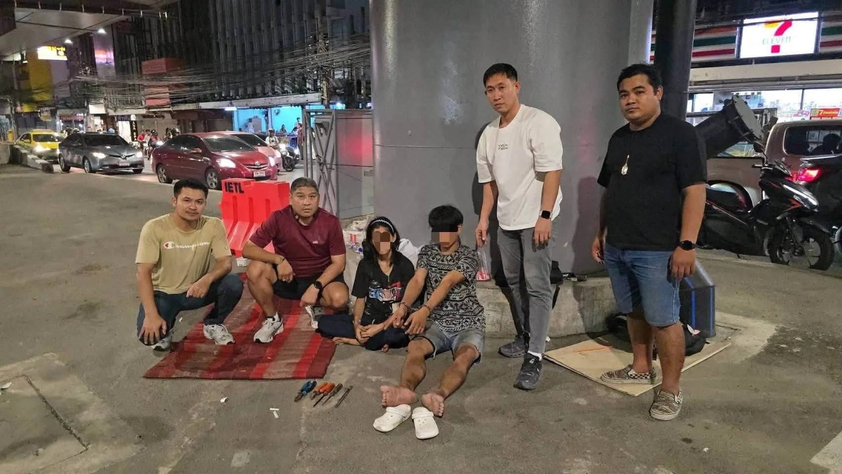 จับ3คนร่อนเร่ตระเวนตัดสายไฟโซล่าเซลล์เสียหายนับแสน